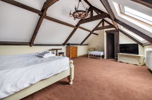 Photo 17- click for photo gallery